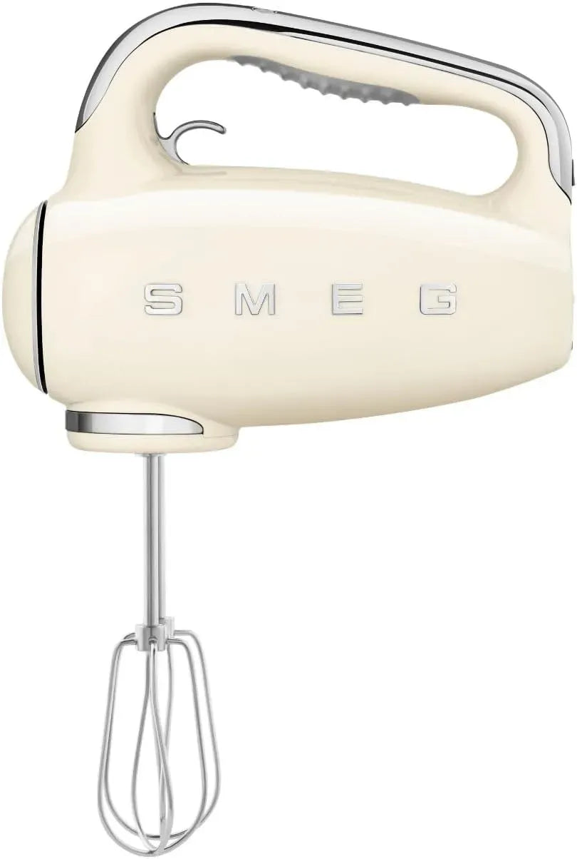 Smeg HMF01CREU Batteur Électrique, Fonction Turbo, 9 Niveaux de Vitesse, 4 Batteurs, 2 Crochets Pétrisseurs et Range Cable Fournis, Système, 250W