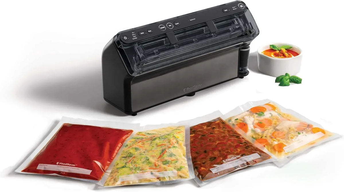 Scellage liquide, FoodSaver Scelleuse Elite Tout-en-un Liquide+, Des aliments frais jusqu'à 5x plus longtemps*, Avec 1x rouleau, 28 cm x 2,43 m